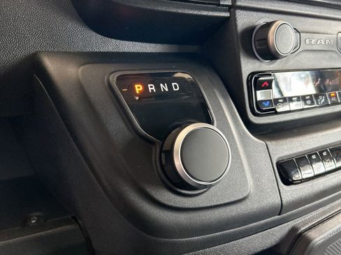 Used 2024 RAM ProMaster 3500 w/ Delivery Van Package FWD image 9