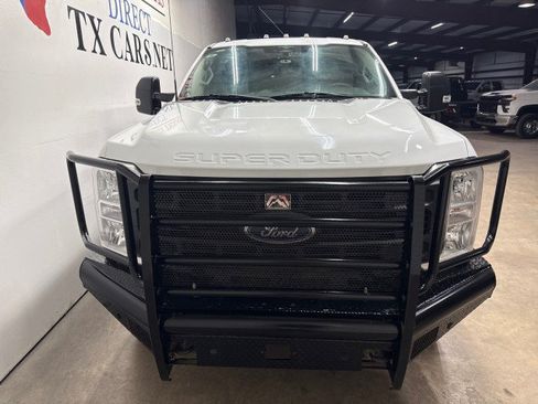 Used 2023 Ford F350 XL AWD/4WD image 14
