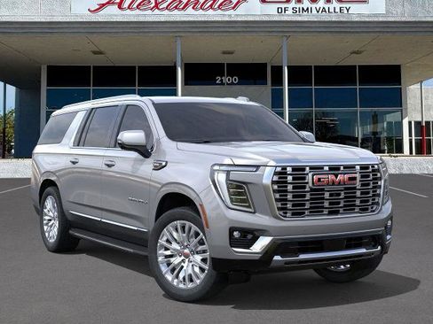 New 2026 GMC Yukon XL Denali image 7