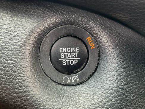 Used 2022 Jeep Cherokee Latitude Lux AWD/4WD image 21