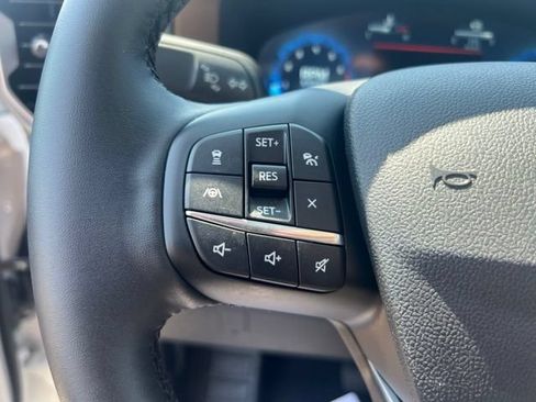 Certified 2025 Ford Bronco Sport Outer Banks w/ Outer Banks Tech Package+ AWD/4WD image 11