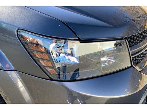 Used 2019 Dodge Journey GT image 26