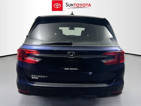 Used 2024 Honda Odyssey EX-L image 5