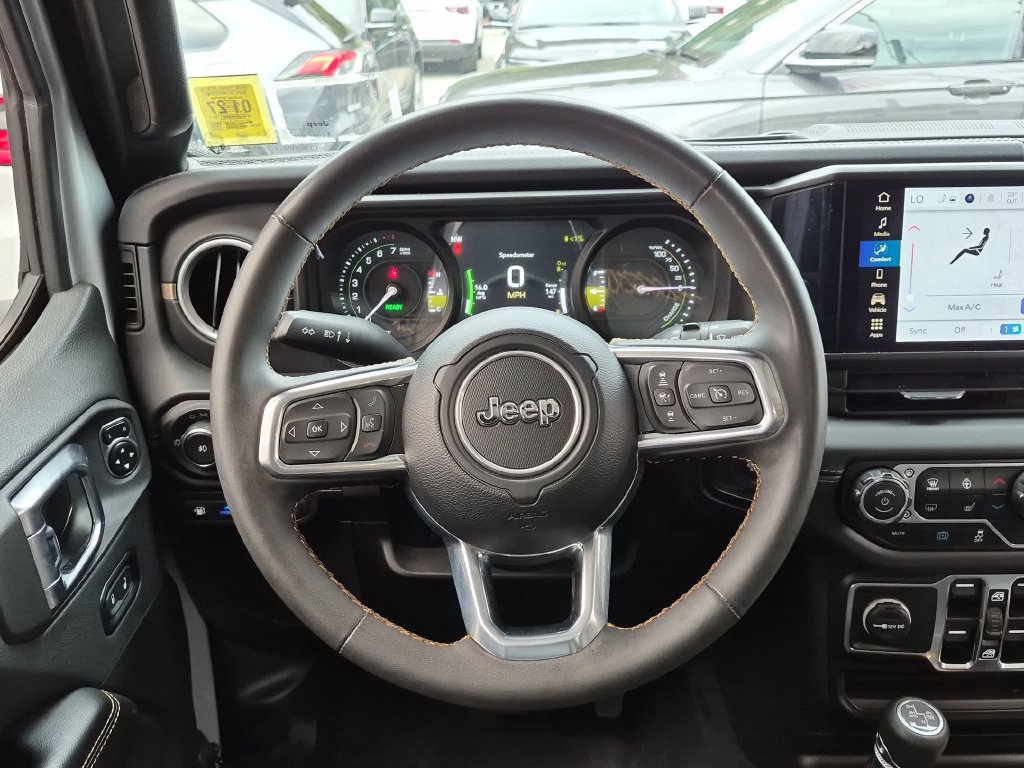 Used 2024 Jeep Wrangler Unlimited Sahara w/ Safety Group AWD/4WD image 9