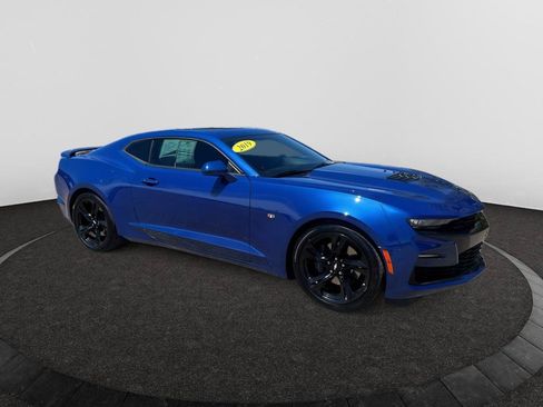 Used 2019 Chevrolet Camaro SS RWD image 2