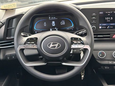New 2026 Hyundai Elantra SE image 23