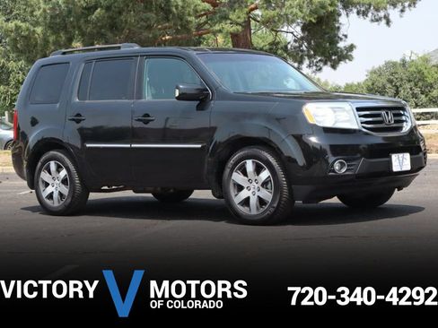 Used 2013 Honda Pilot Touring image 1