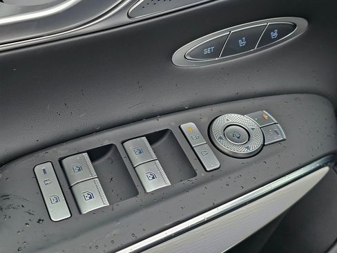 New 2026 Genesis GV70 2.5T Advanced image 31