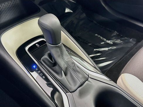 Certified 2025 Toyota Corolla LE FWD image 23
