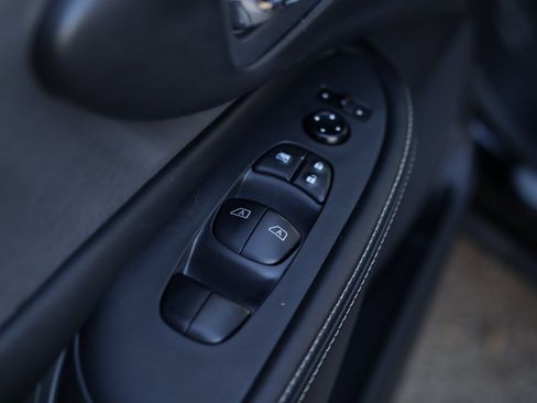 Used 2024 Nissan Murano SV image 26