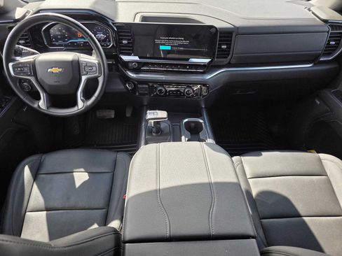 Used 2023 Chevrolet Silverado 1500 LTZ AWD/4WD image 19
