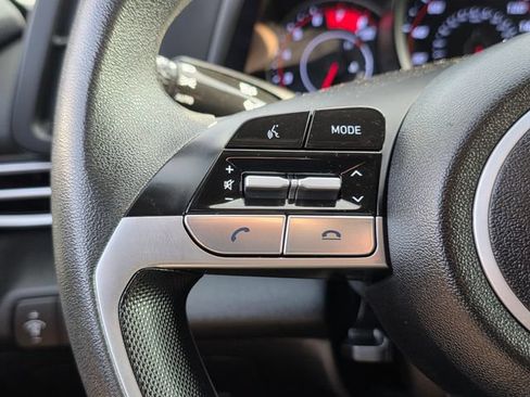 Used 2023 Hyundai Elantra SEL FWD image 20