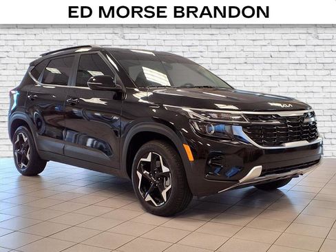 Used 2025 Kia Seltos EX w/ EX Sunroof Package image 6