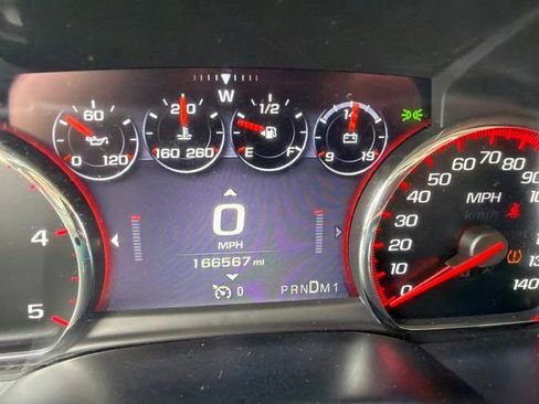 Used 2015 GMC Sierra 2500 Denali w/ Duramax Plus Package AWD/4WD image 8
