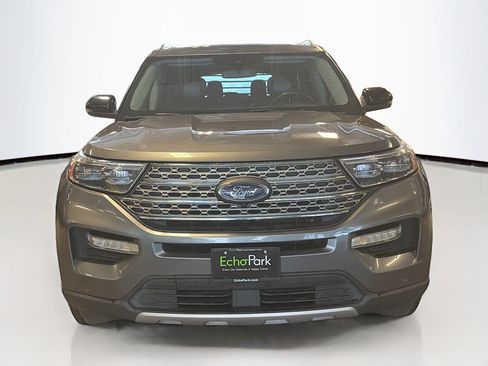 Used 2021 Ford Explorer Limited w/ Equipment Group 301A image 2