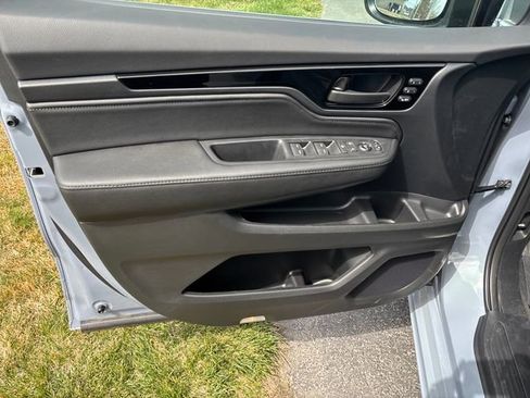 New 2026 Honda Odyssey Touring image 10