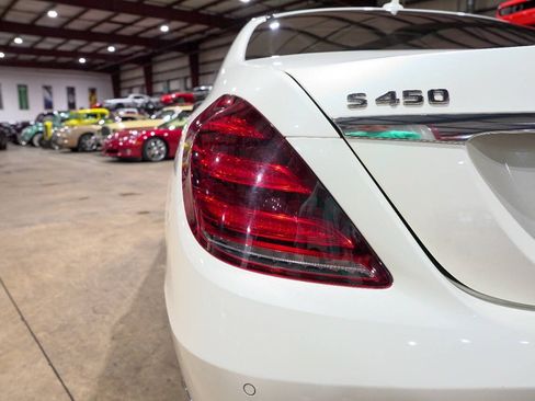 Used 2019 Mercedes-Benz S 450 Sedan image 39