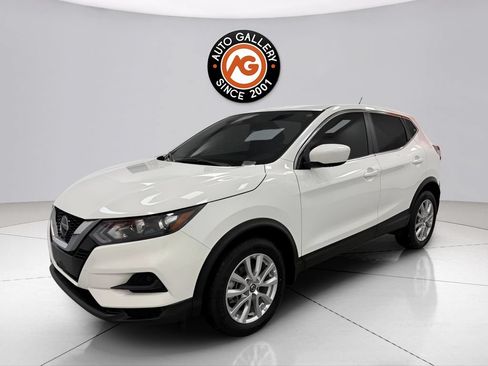 Used 2021 Nissan Rogue Sport S FWD image 8