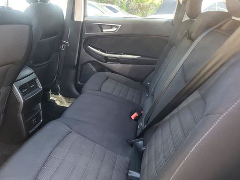 Used 2017 Ford Edge SEL AWD/4WD image 39