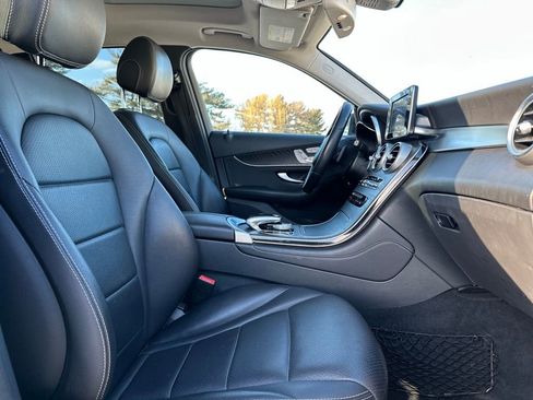 Used 2016 Mercedes-Benz GLC 300 4MATIC image 25