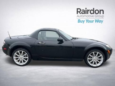 Used 2008 MAZDA MX-5 Miata Grand Touring w/ Premium Pkg RWD image 8
