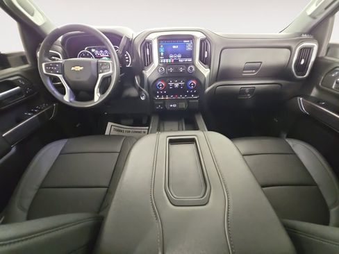 Used 2022 Chevrolet Silverado 2500 LTZ image 10