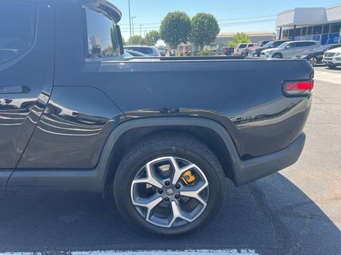 Used 2022 Rivian R1T Adventure image 10