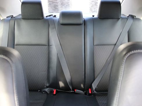 Used 2014 Toyota Corolla S image 40