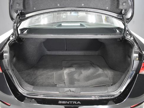 Certified 2023 Nissan Sentra SV w/ All-Weather Package FWD image 31