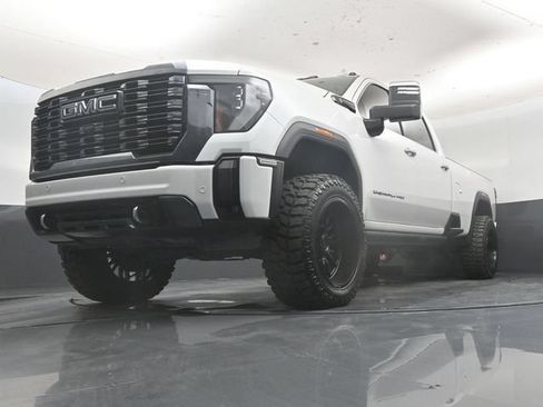 Used 2024 GMC Sierra 2500 Denali Ultimate AWD/4WD image 50