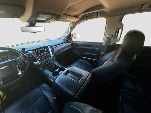 Used 2016 Chevrolet Suburban LS image 21