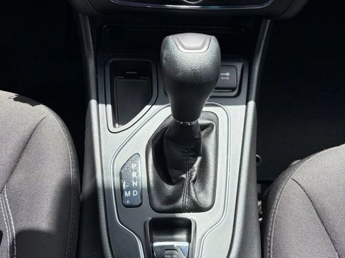 Used 2020 Jeep Cherokee Latitude FWD image 24