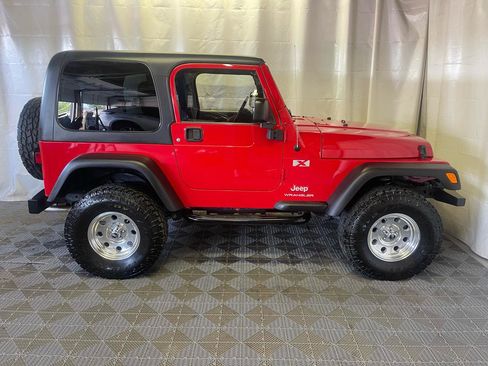 Used 2005 Jeep Wrangler X w/ Tire & Wheel Group (Ecco) image 9