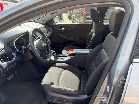 Used 2023 Chevrolet Malibu LT FWD image 5