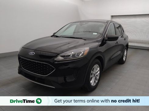 Used 2020 Ford Escape SE image 1