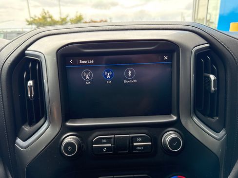Used 2020 Chevrolet Silverado 1500 LT w/ All-Star Edition AWD/4WD image 22