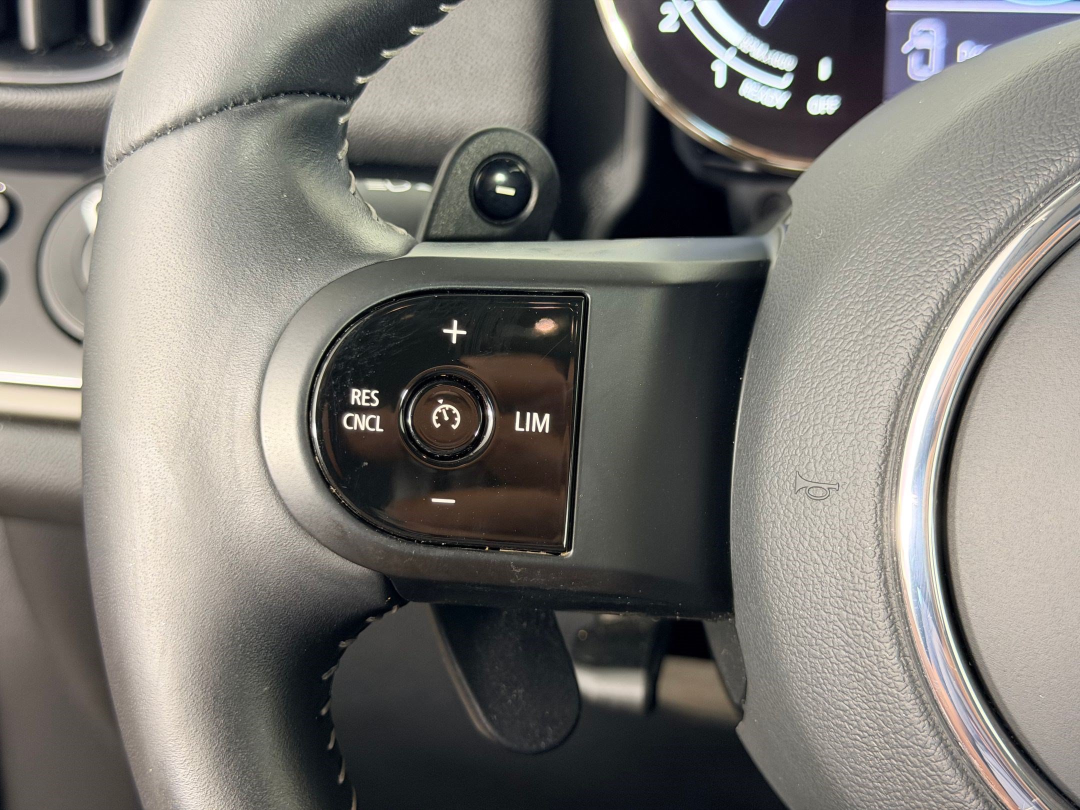 Certified 2024 MINI Cooper Countryman S FWD image 14