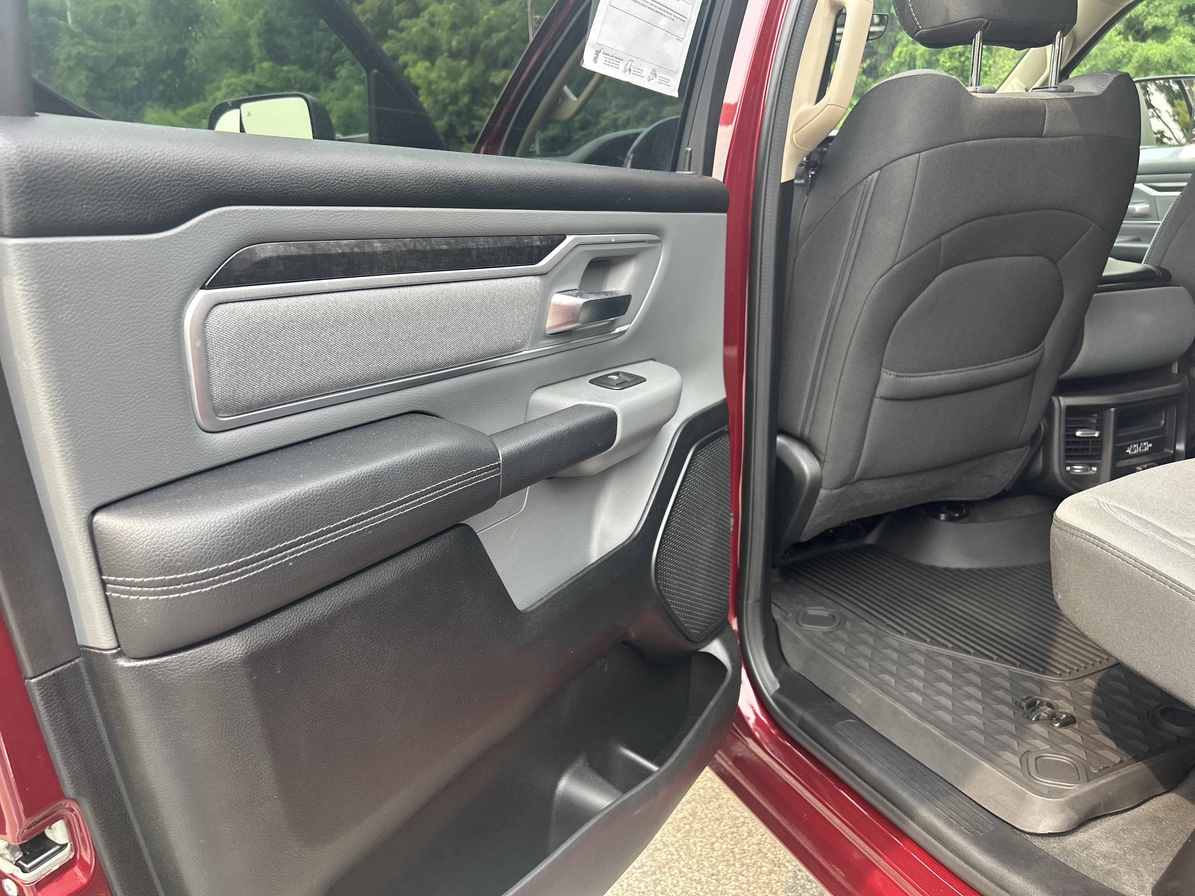 Certified 2020 RAM 1500 Big Horn AWD/4WD image 14