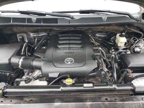 Used 2011 Toyota Tundra 4x4 Double Cab image 10