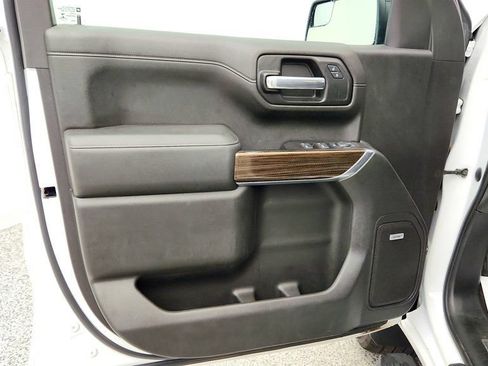 Used 2019 Chevrolet Silverado 1500 RST w/ All-Star Edition AWD/4WD image 10