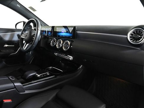 Used 2022 Mercedes-Benz A 220 image 15
