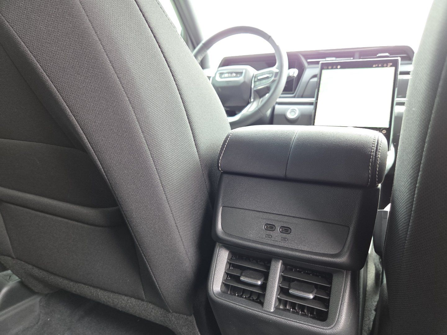 New 2027 GMC Terrain Elevation FWD image 21