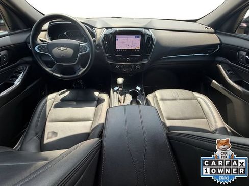 Used 2023 Chevrolet Traverse RS AWD/4WD image 12