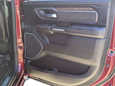 Used 2020 RAM 1500 Laramie image 25