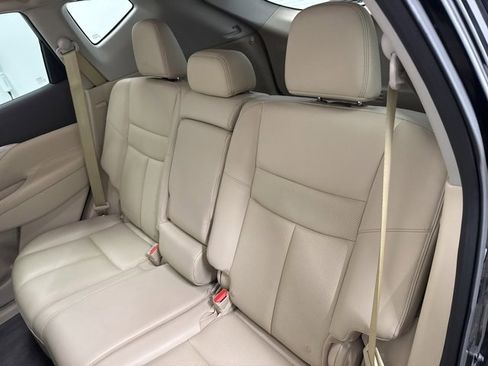 Used 2017 Nissan Murano SL image 18