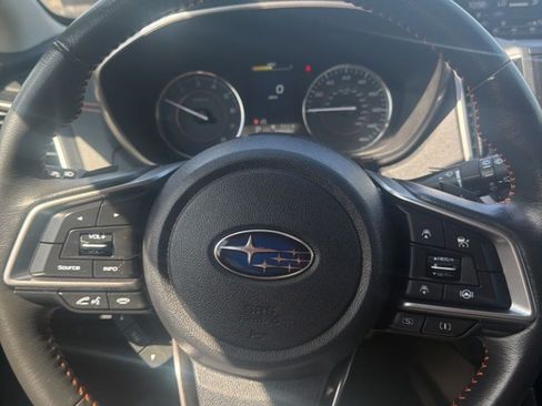 Used 2023 Subaru Crosstrek 2.5i Limited w/ Moonroof Package AWD/4WD image 17