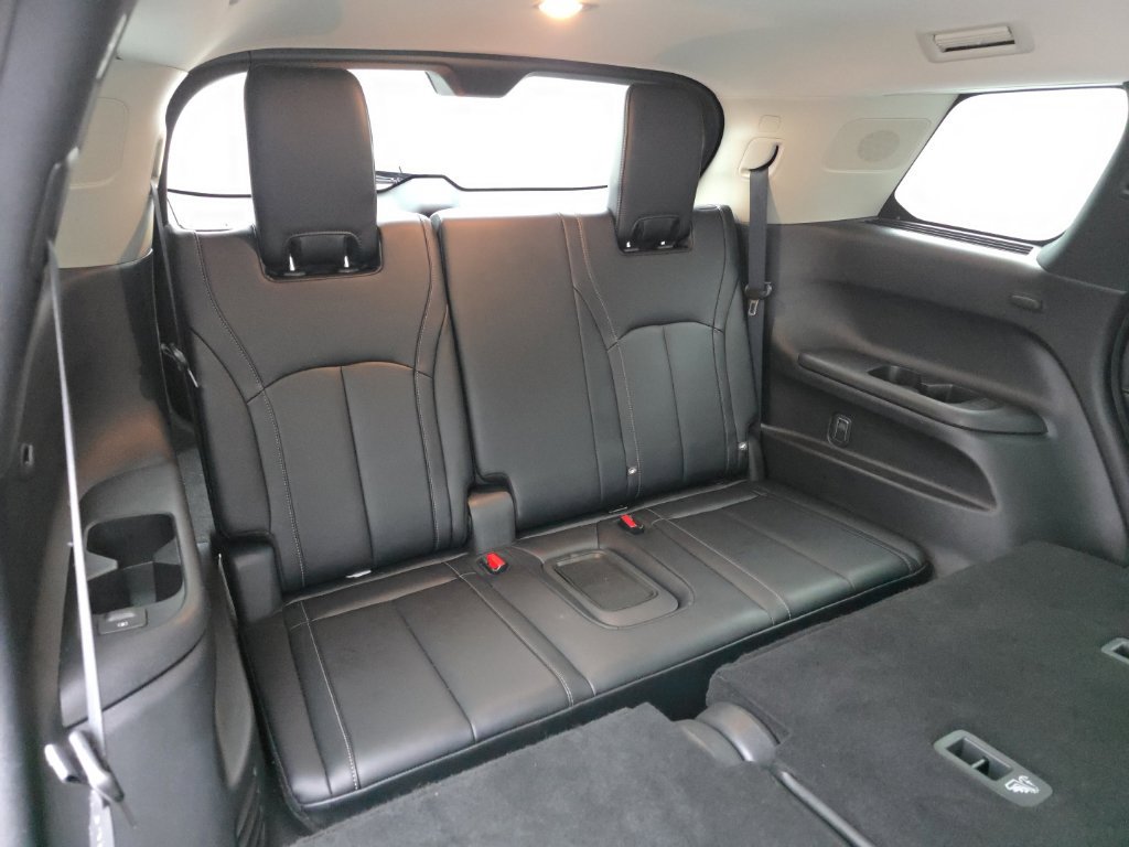 Used 2023 INFINITI QX60 Luxe w/ Vision Package AWD/4WD image 46