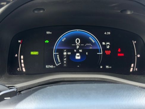 Used 2025 Toyota Camry SE FWD image 49