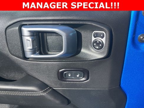 Used 2020 Jeep Gladiator Overland image 30