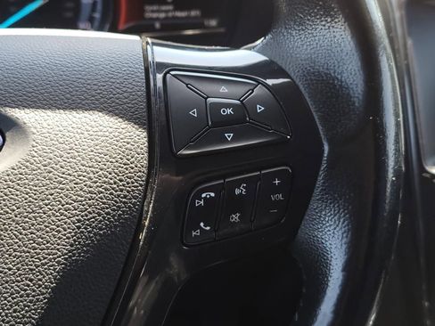 Used 2017 Ford Explorer XLT w/ Equipment Group 202A image 31